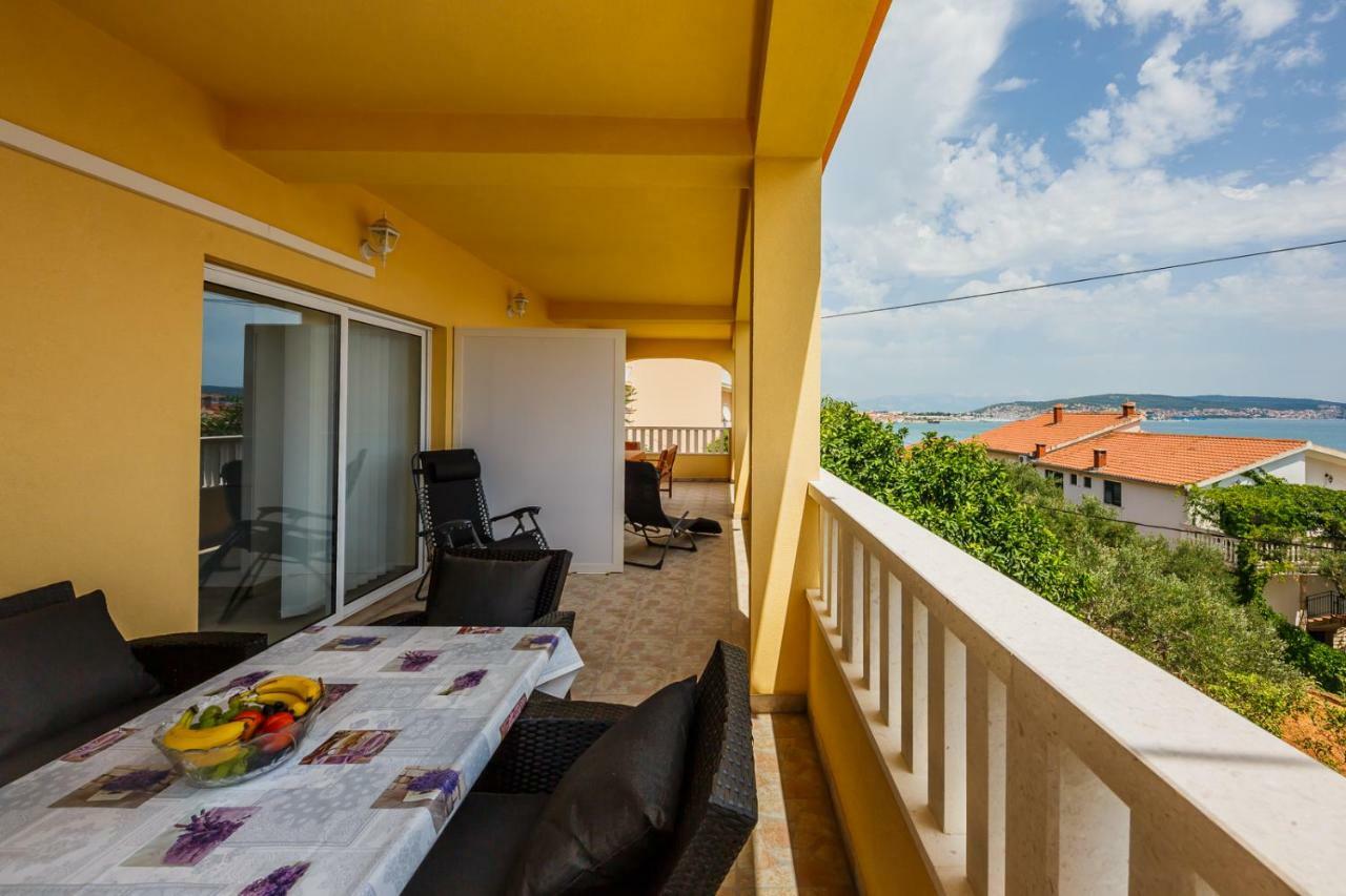 Apartman Markulin Trogir Exterior foto