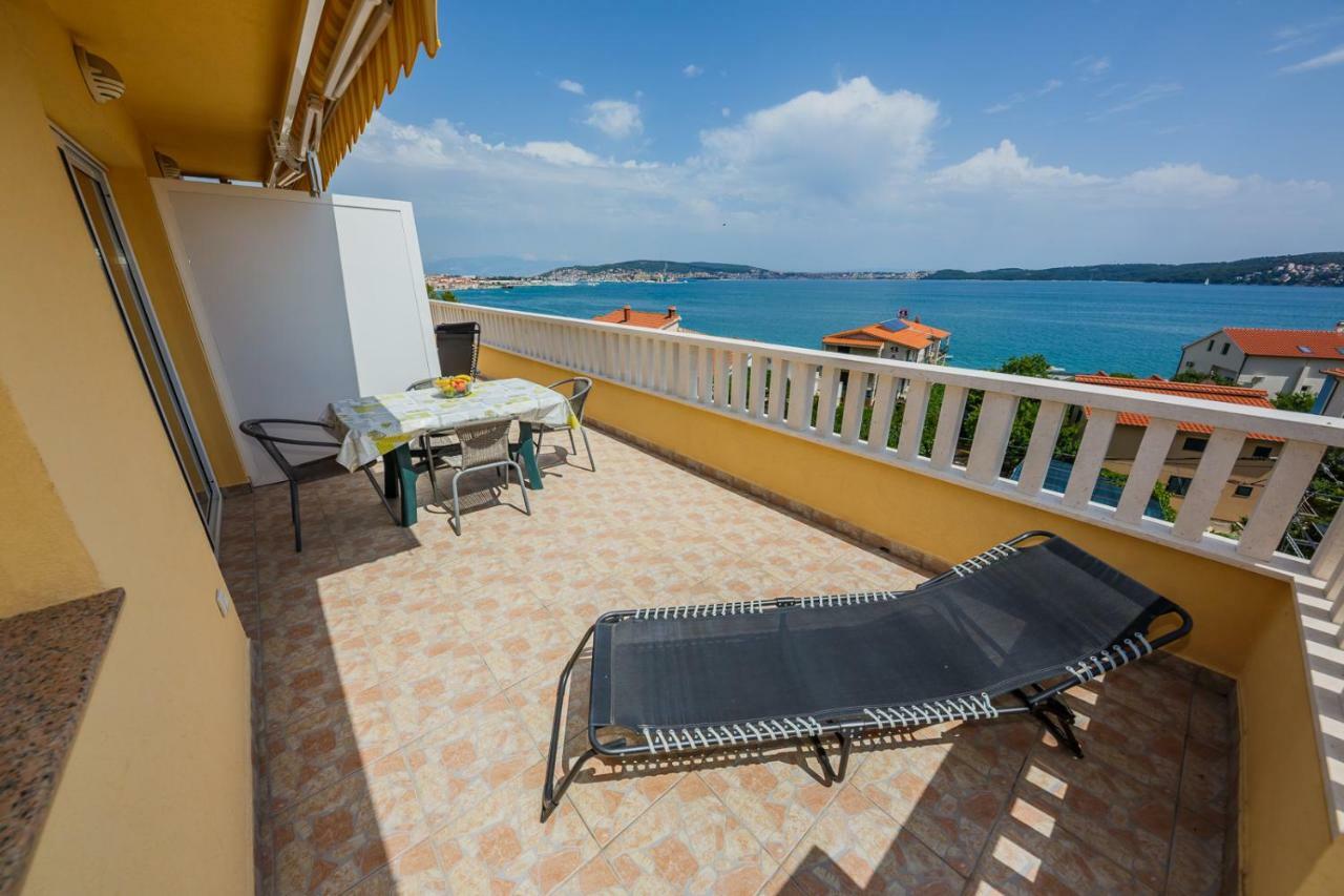 Apartman Markulin Trogir Exterior foto