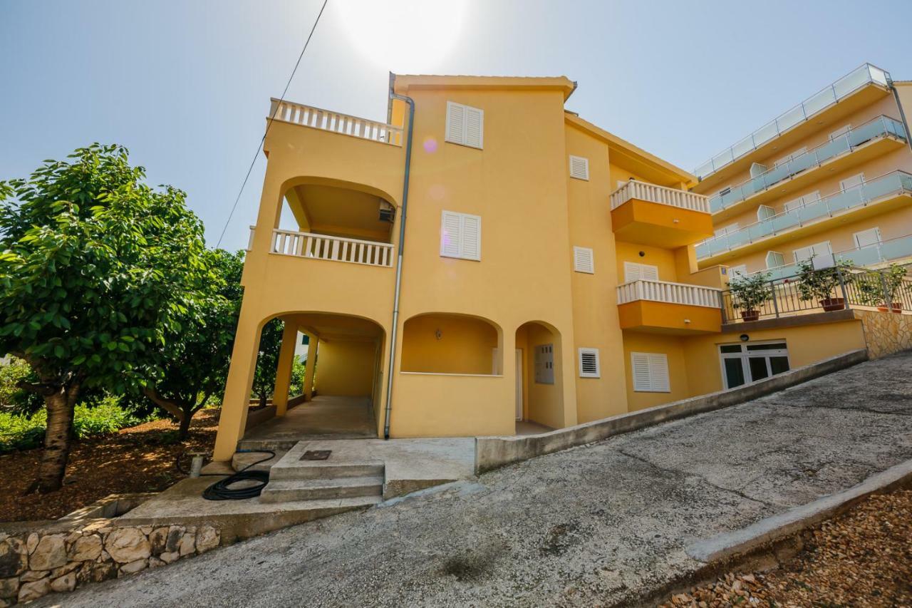 Apartman Markulin Trogir Exterior foto